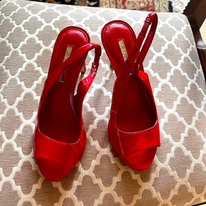 BCBG GENERATION RED PEEPTOE HEELS!
